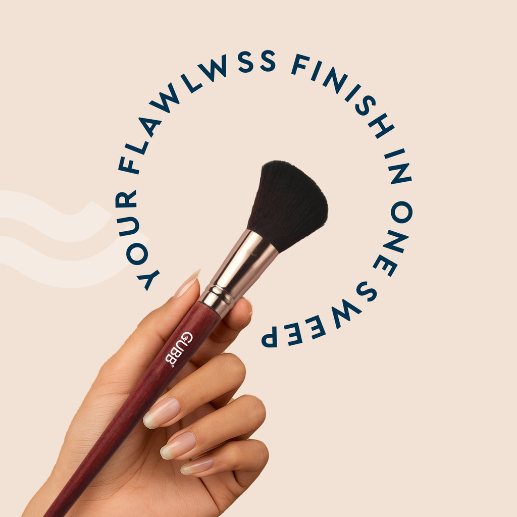 GUBB MAKE UP BRUSH POWDER
