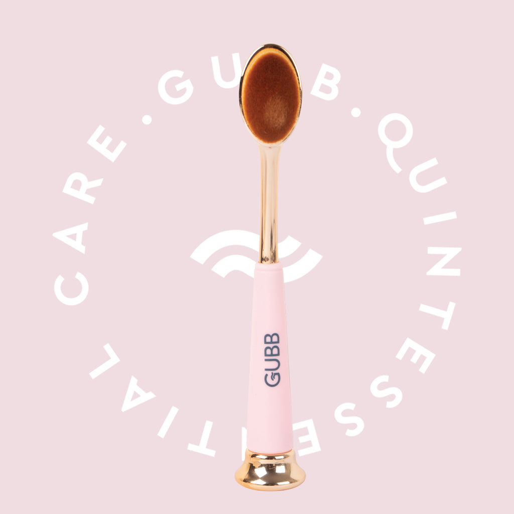 Multi-Use Oval Makeup Brush